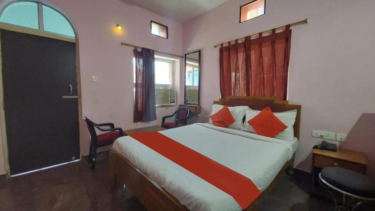 Hotel Planet9 Puri Official Bagian luar foto
