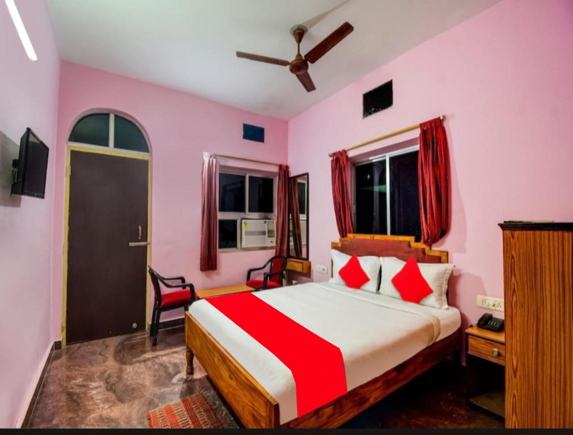 Hotel Planet9 Puri Official Bagian luar foto