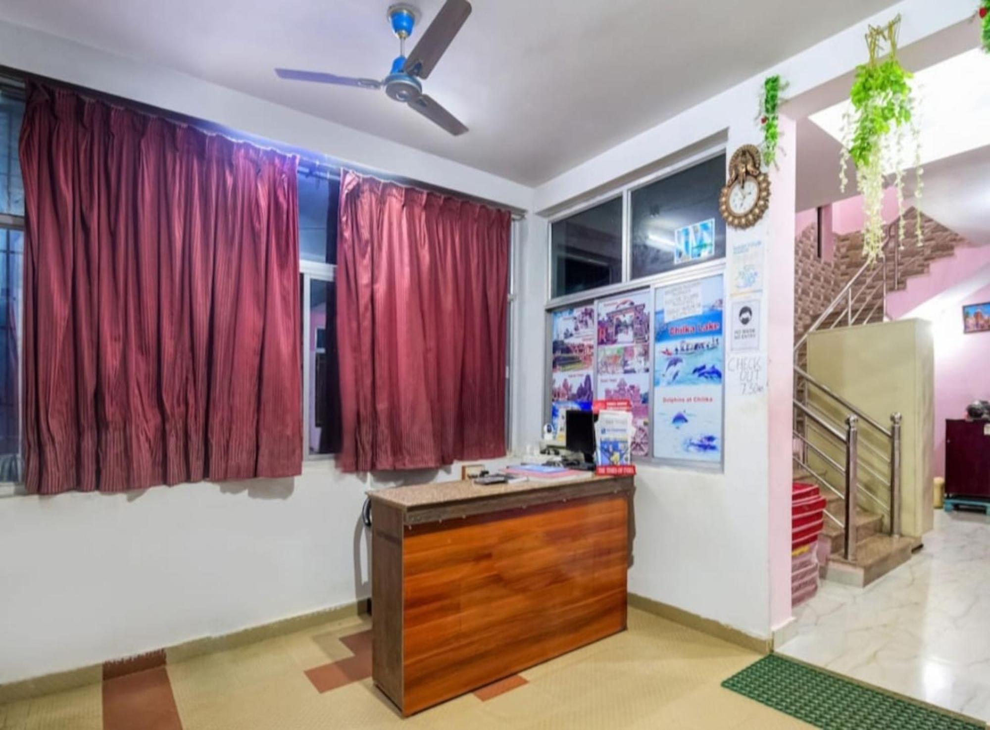 Hotel Planet9 Puri Official Bagian luar foto