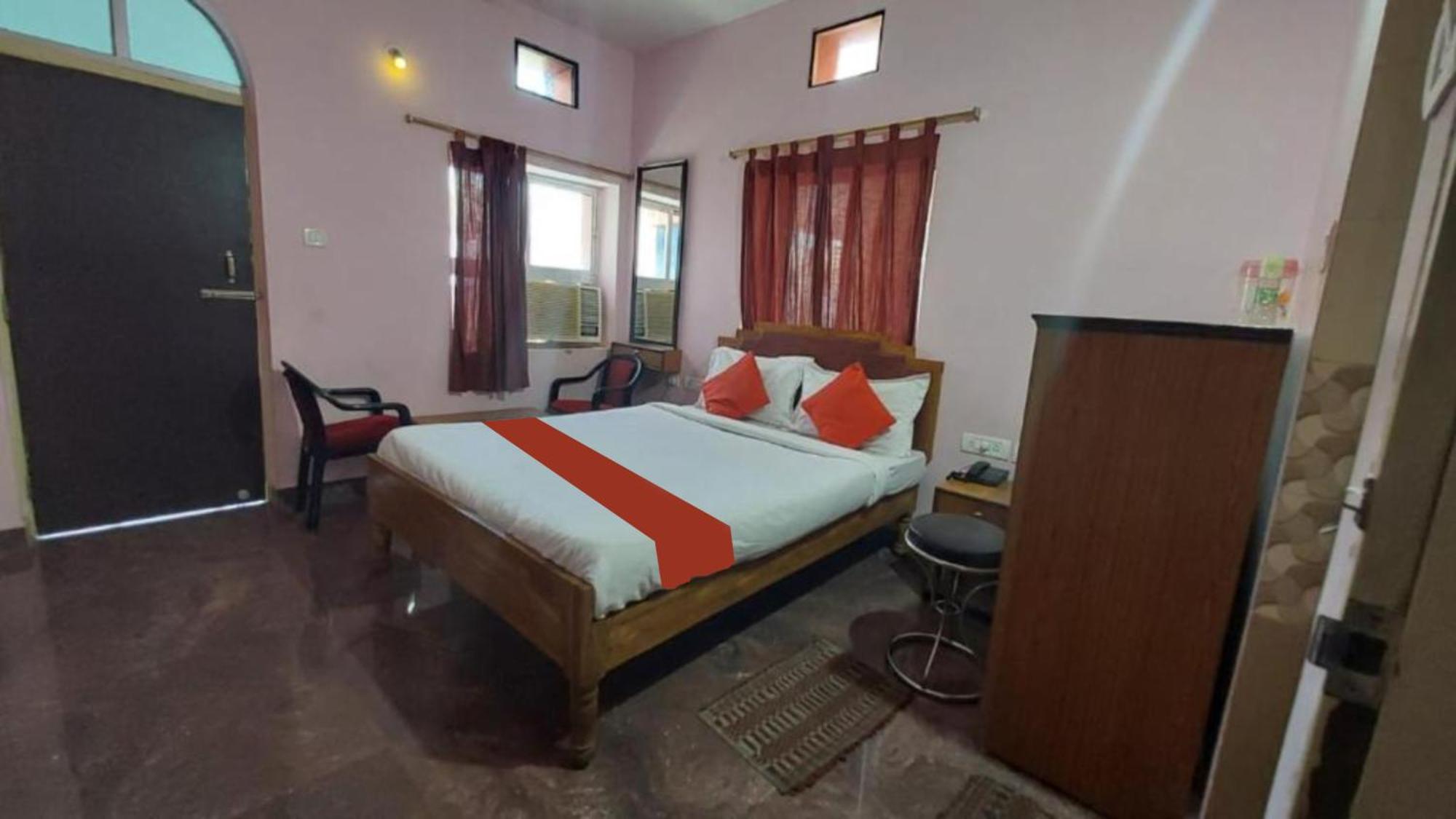 Hotel Planet9 Puri Official Bagian luar foto